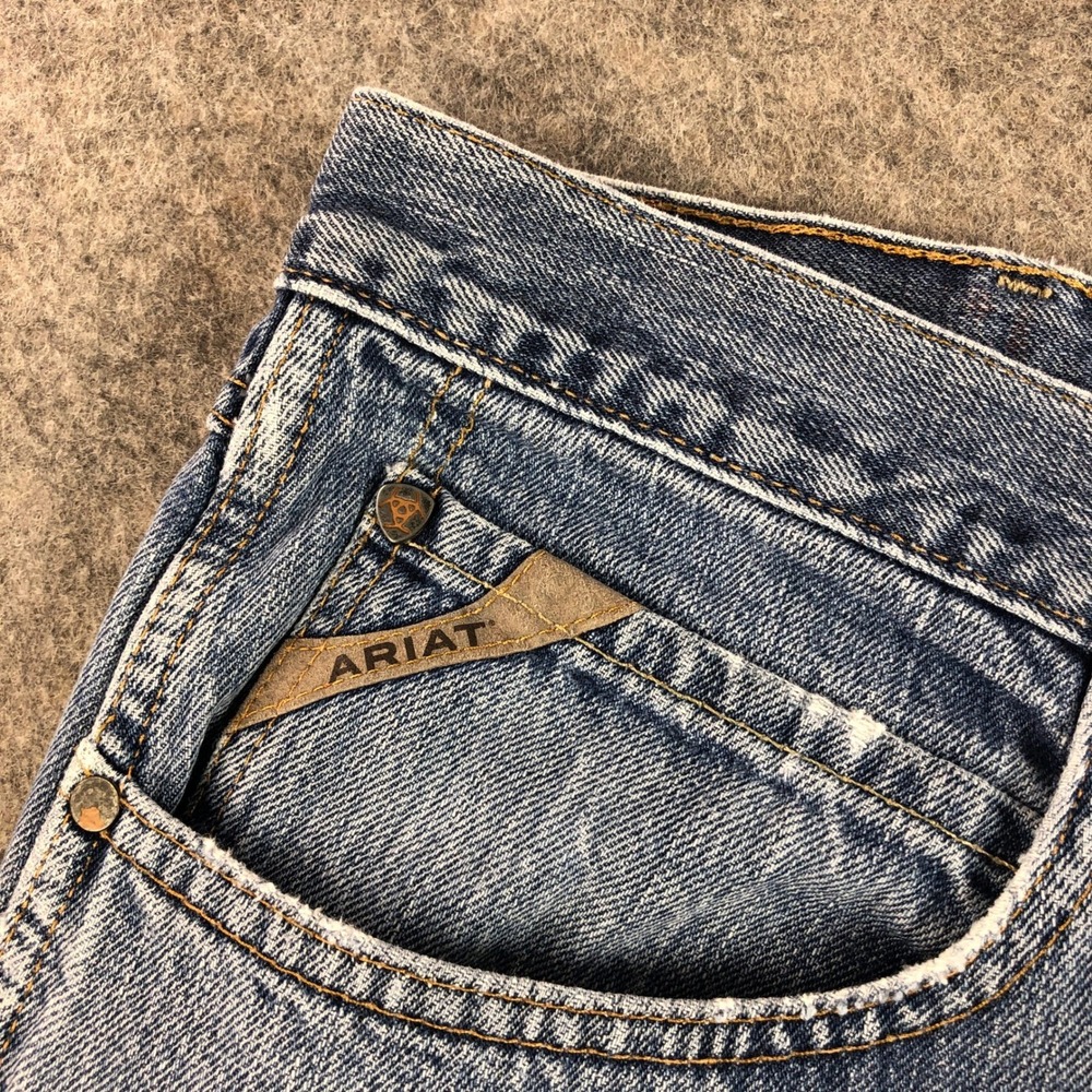 Ariat Jeans Mens 38x32 Relaxed Straight Leg Blue Light Wash Mid Rise Western - Picture 6 of 15